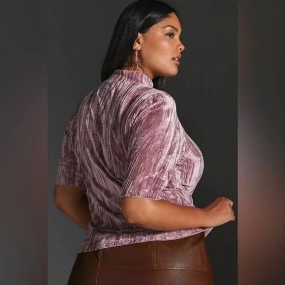 Pilcro Velveteen Mock Neck Top Size Small - Picture 4 of 7